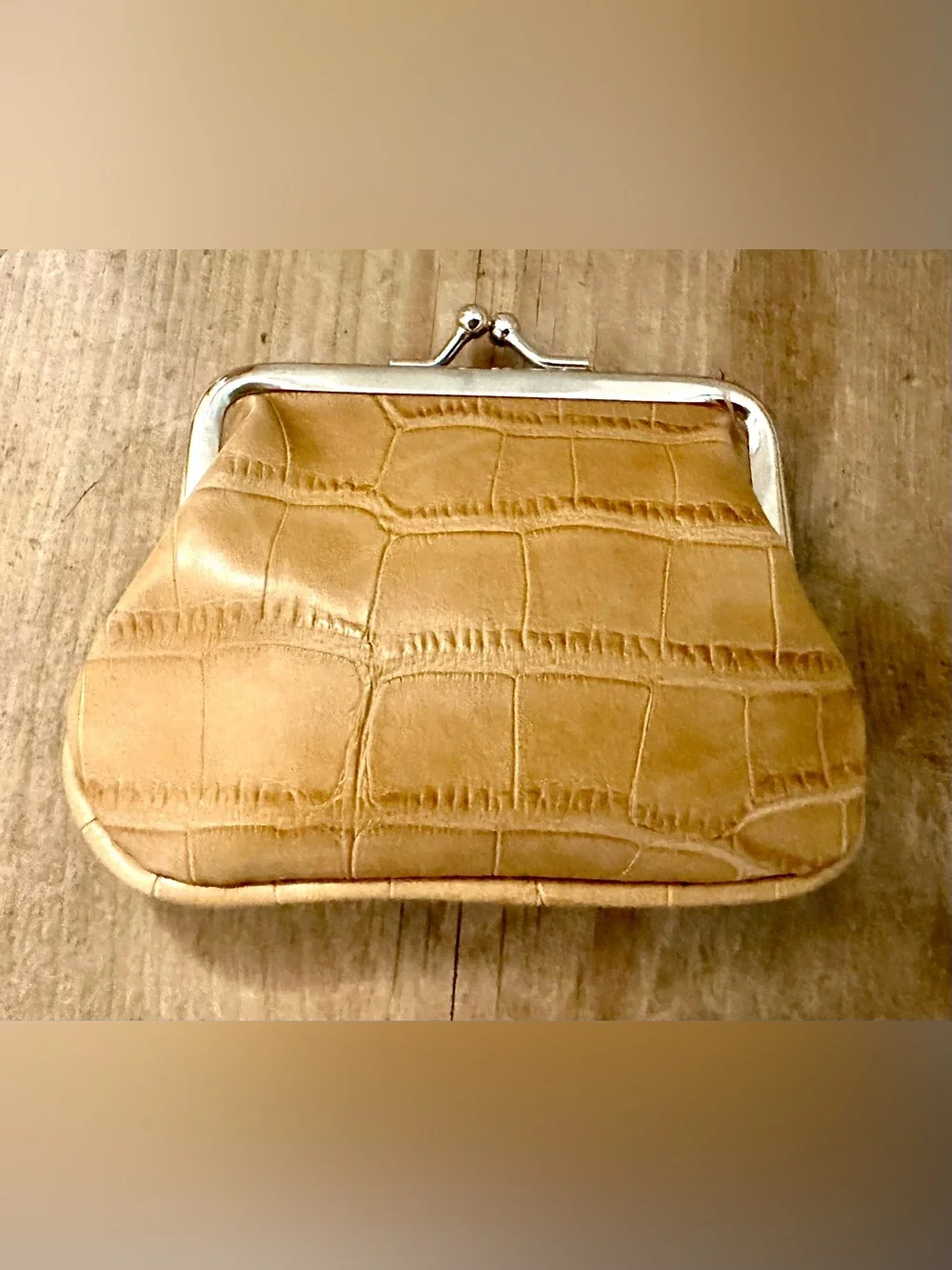 Vintage 1990s Tommy Hilfiger faux alligator kiss-lock coin purse